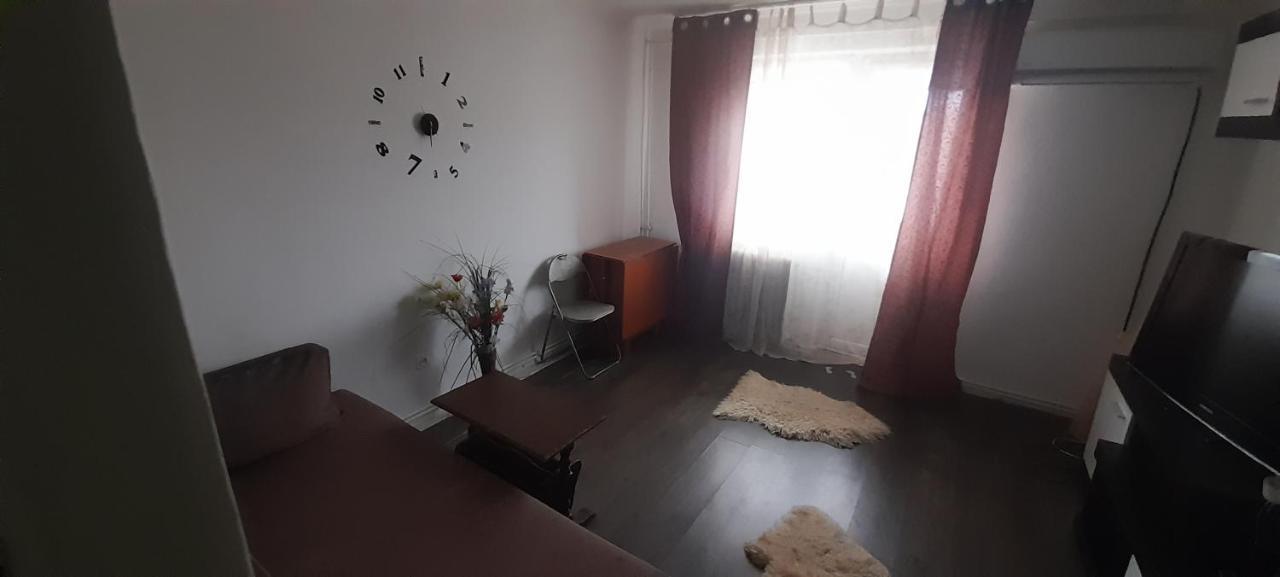 Apartament 2 Camere Deva Dış mekan fotoğraf